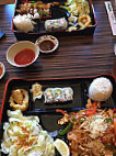 Owashi Sushi Kitchen food