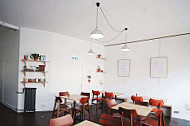Cafe .cardinal inside