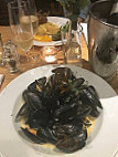 47 Mussel Row food