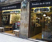 Cafes El Magnifico inside