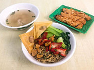 ā Kūn Gǔ Zǎo Wèi Yún Tūn Miàn Ah Kun Noodle House food