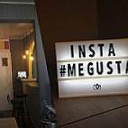 Megusta Café E Bistro inside