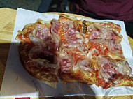 Pizza Alla Pala food