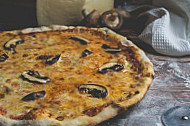Arriquitaum Fabrica De Pizzas food