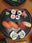 Sushi - Ya inside
