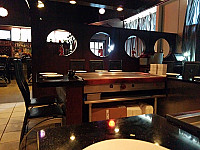 Tomo Japanese Steakhouse Sushi inside