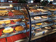 Shari's Cafe And Pies food