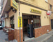 Café Rafael outside