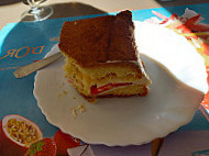 Au Rebire food