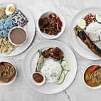 Nasi Kerabu Tumis Niaga food