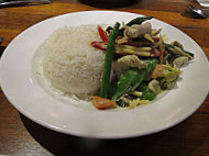 Gu Thai Cuisine At Chipping Norton food