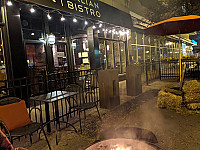 Pr Italian Bistro inside