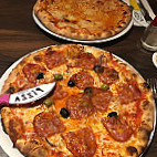 Pizzeria-Tratoria Sugo food