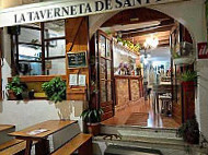Taverneta De Sant Roc inside