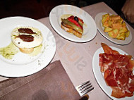 Bar Restaurant La Catalana food