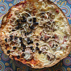 Home Pizza food