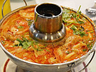 Dzarra Tomyam Comida