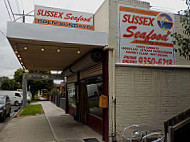Sussex Seafoods outside