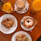Cafe Mundial food