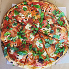 Ponderosa Pies Wood Fired Pizza food