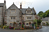 The Kings Head outside