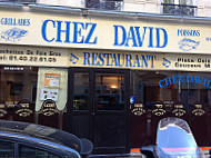Chez David outside