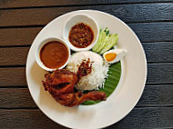 Warung Kak Dina food