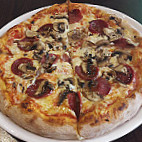 Pizzeria Geanni food