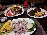 El Criollo food