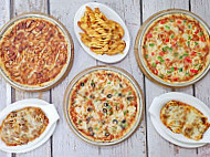 Santinos Pizza (kl Tower) food