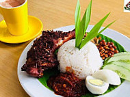 Nasi Lemak Warisan Bonda One Top food