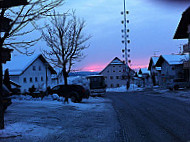 Gasthof-pension Metzgerei Mayerhofer outside