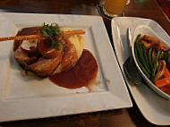 The Pig And Whistle food