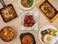 Mr Lim Korean Bbq food