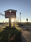 Bob Evans outside