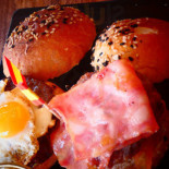 X Burger Gourmet food