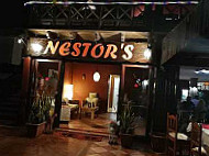 Nestor's Steakhouse outside