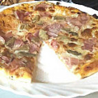 Pizzera Matteo food