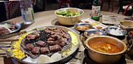 Ari Korean Bbq food