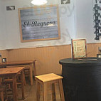 Cafeteria El Regreso inside