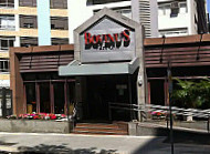 Bovinu's Fast Grill outside
