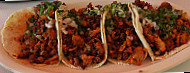 Tres Chiles food
