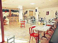 Cafeteria Y Heladeria Central Parc Paterna inside