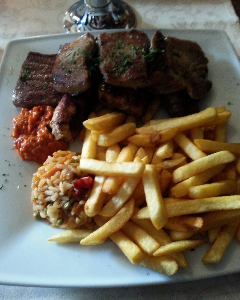 restaurant image