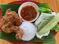 Ayam Penyet Stadium food
