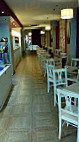 Cafetería El Café Baeza inside