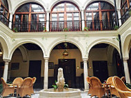 Casa Machin inside