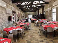 Le Relais De Barbezieux food