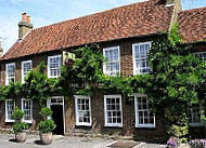 The Swan Inn outside