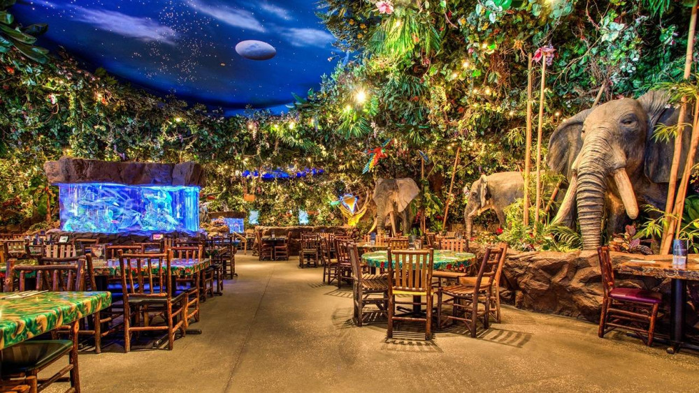 restaurant image